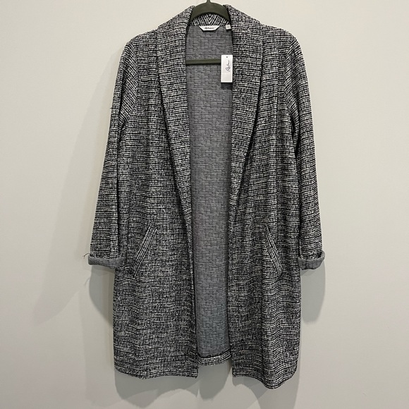 Reitmans Coat/Sweater - Picture 1 of 4